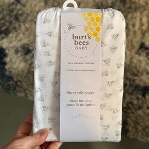 BURTS BEES BABY bee crib sheet
